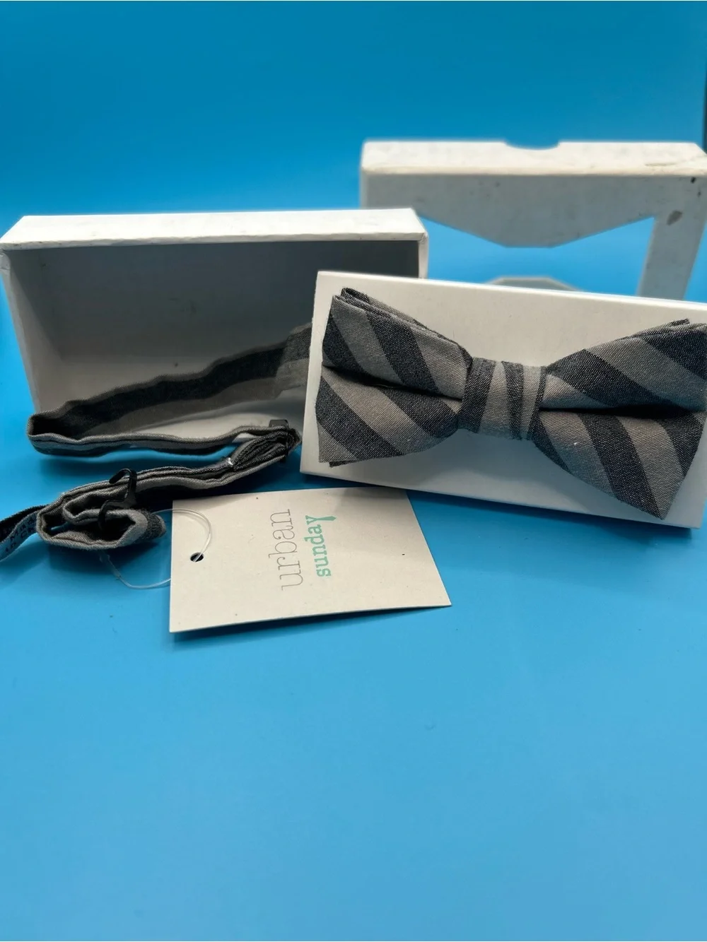 Cutest Gray Striped kids Bow Tie New!